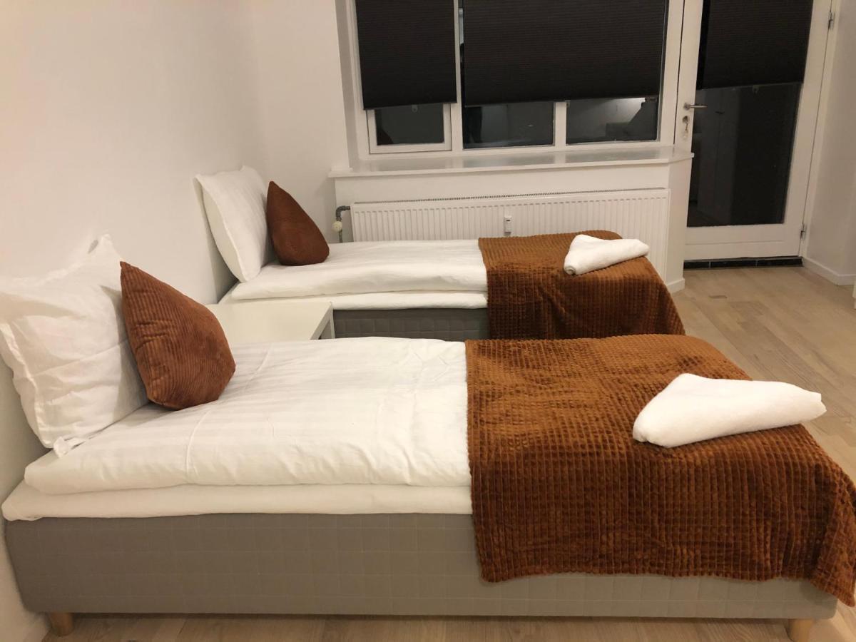 Sleep, Vanløse Lejlighed
